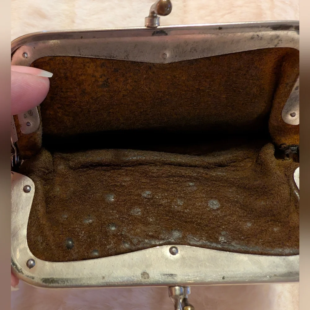 Vintage Leather Snap Coin Purse - Picture 5 of 6